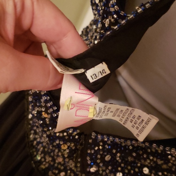 🦋2 for $15 item!Vintage sequined dress - Picture 6 of 8